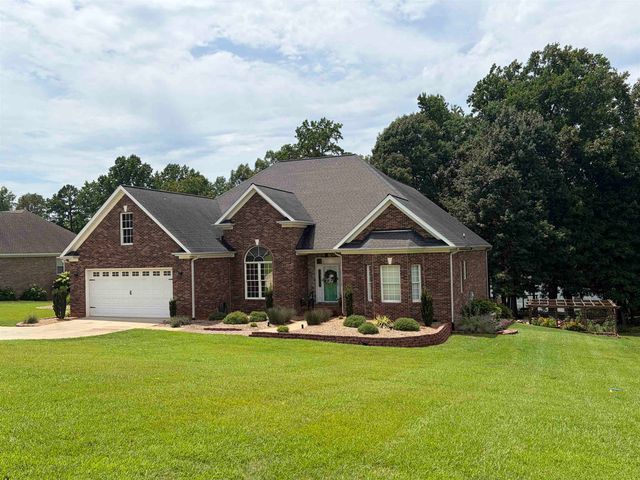 171 Shore Heights Drive, Inman, SC 29349