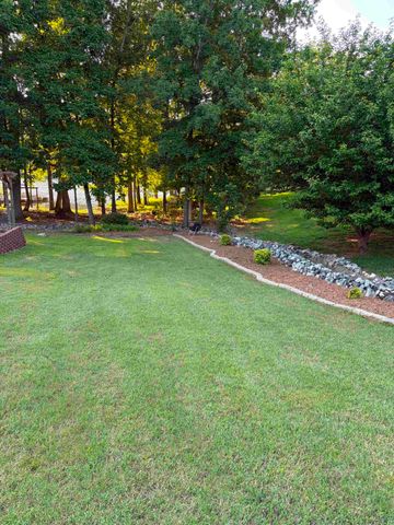 171 Shore Heights Drive, Inman, SC 29349