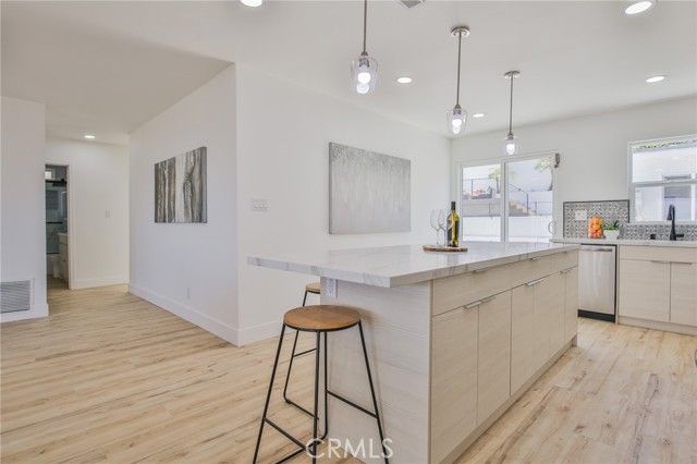 204 Via Colusa, Redondo Beach, CA 90277