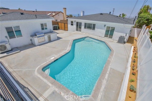 204 Via Colusa, Redondo Beach, CA 90277