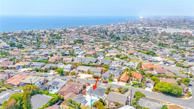 204 Via Colusa, Redondo Beach, CA 90277