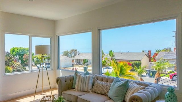 204 Via Colusa, Redondo Beach, CA 90277
