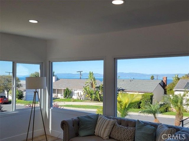 204 Via Colusa, Redondo Beach, CA 90277