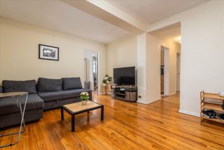 60-11 Broadway 3L, Woodside, NY 11377