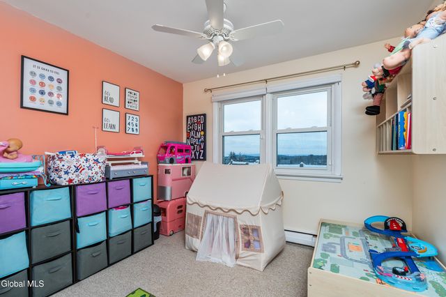 23 Geiser Road, North Greenbush, NY 12198