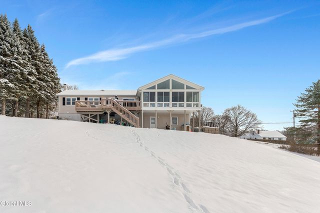 23 Geiser Road, North Greenbush, NY 12198