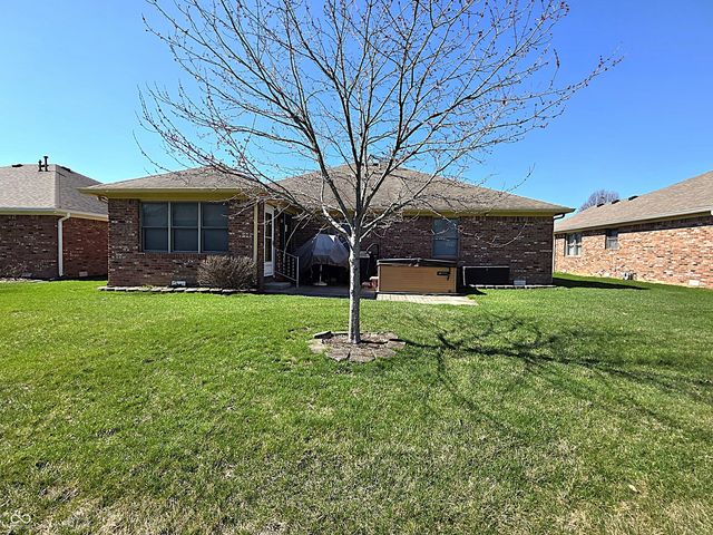 205 Locust Lane, Mooresville, IN 46158