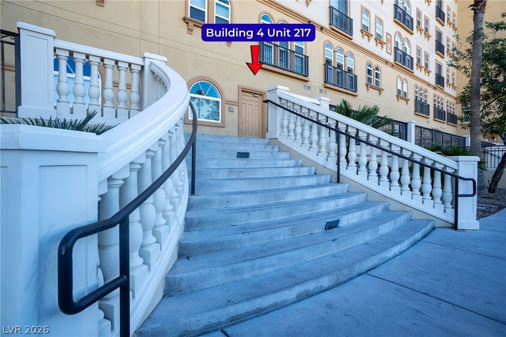 2405 West Serene Avenue 217, Las Vegas, NV 89123 — photo 2