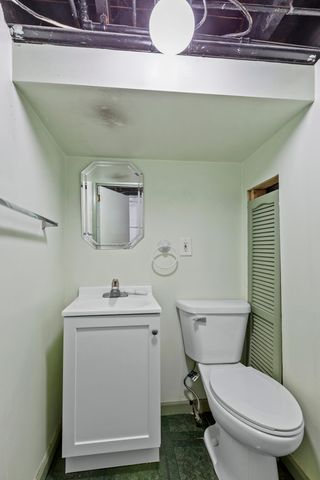 7405 Howard Avenue, Hammond, IN 46324