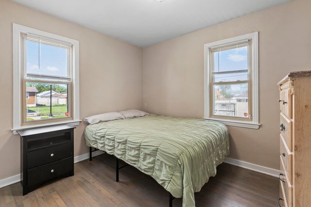 7405 Howard Avenue, Hammond, IN 46324