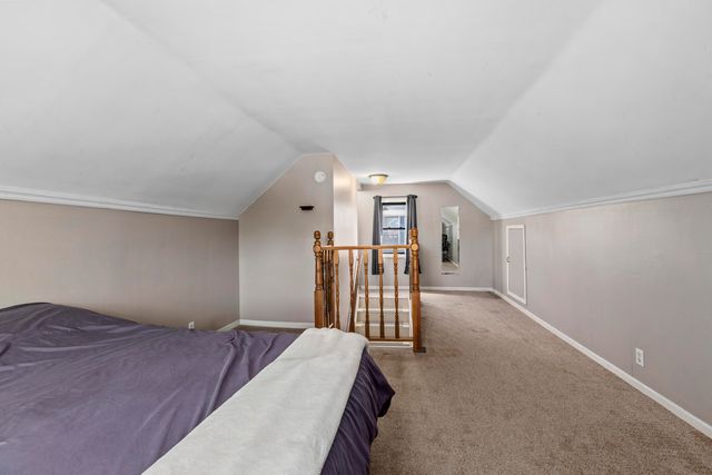 7405 Howard Avenue, Hammond, IN 46324