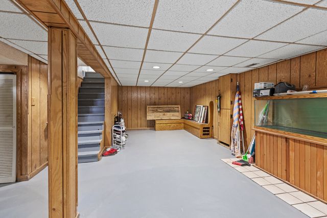 7405 Howard Avenue, Hammond, IN 46324