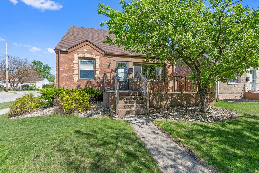 7405 Howard Avenue, Hammond, IN 46324