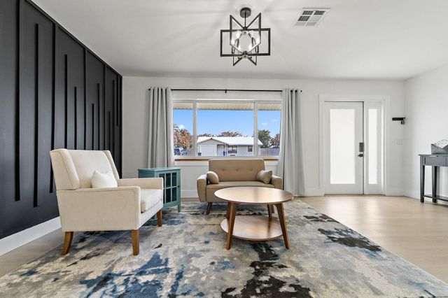 1851 SE Jackson Street, Stuart, FL 34997