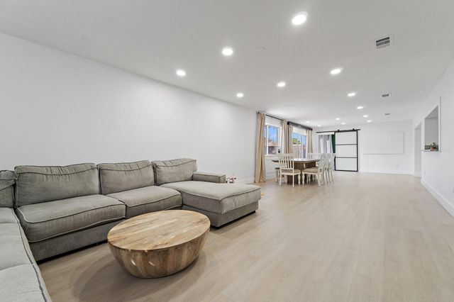 1851 SE Jackson Street, Stuart, FL 34997