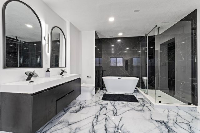 1851 SE Jackson Street, Stuart, FL 34997