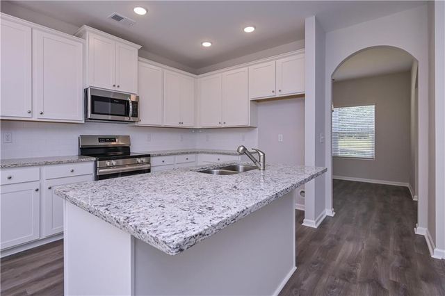 504 Charleston Place, Villa Rica, GA 30180