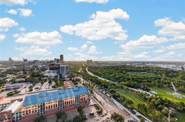 1711 Allen Parkway 2203, Houston, TX 77019