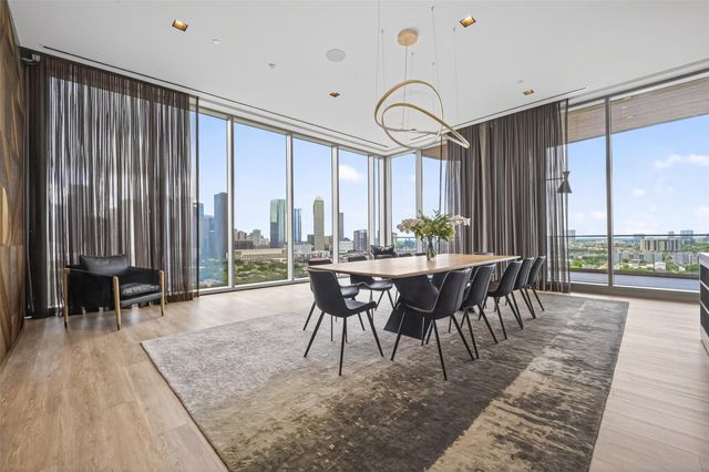 1711 Allen Parkway 2203, Houston, TX 77019
