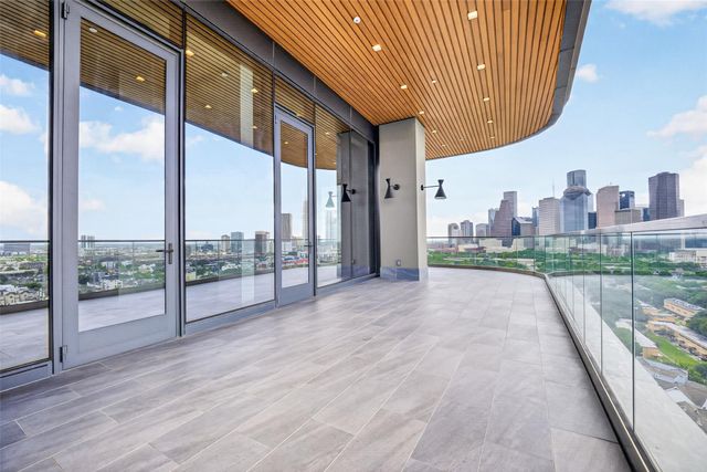 1711 Allen Parkway 2203, Houston, TX 77019