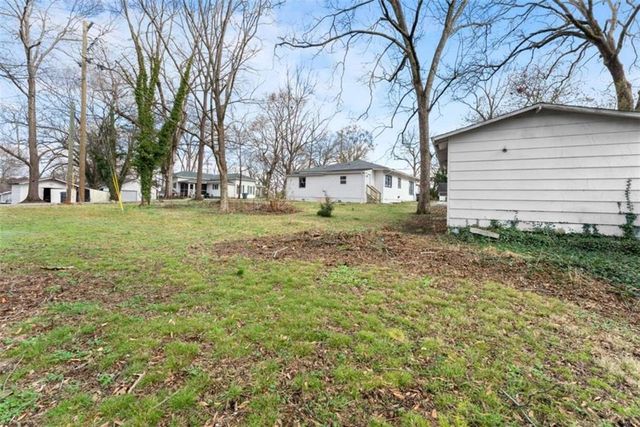 5919 Chattahoochee Street, Lula, GA 30554