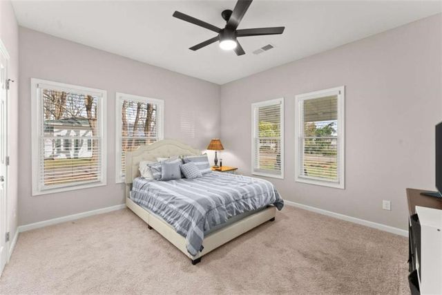 5919 Chattahoochee Street, Lula, GA 30554