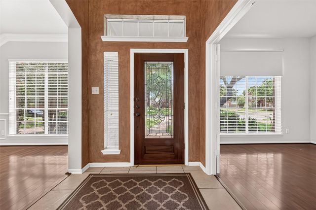 6323 Echo Lakes Lane, Missouri City, TX 77459
