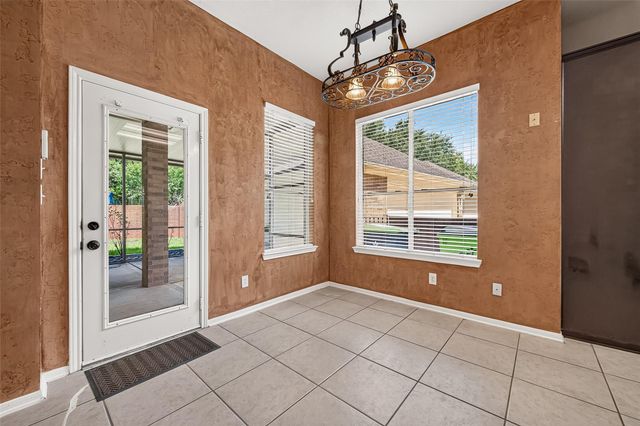 6323 Echo Lakes Lane, Missouri City, TX 77459
