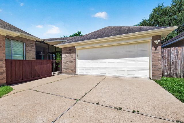 6323 Echo Lakes Lane, Missouri City, TX 77459