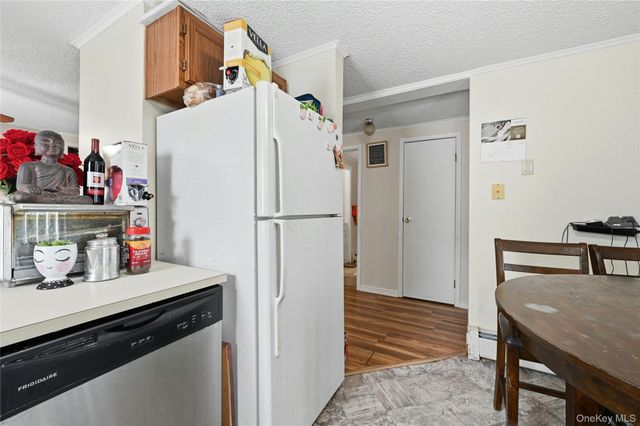 54 Dogwood Lane, Manorville, NY 11949