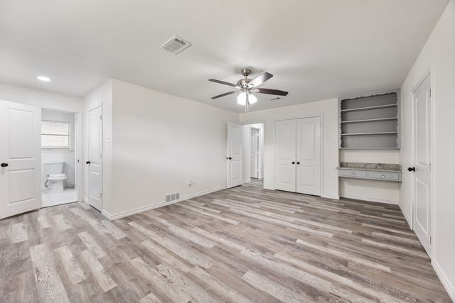 823 S Wildwood Drive, Irving, TX 75060