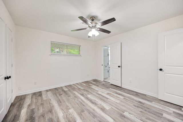 823 S Wildwood Drive, Irving, TX 75060