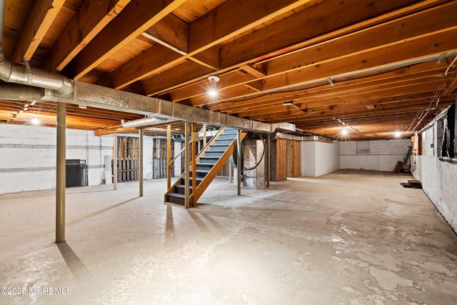 2003 Teakwood Road, Toms River, NJ 08753