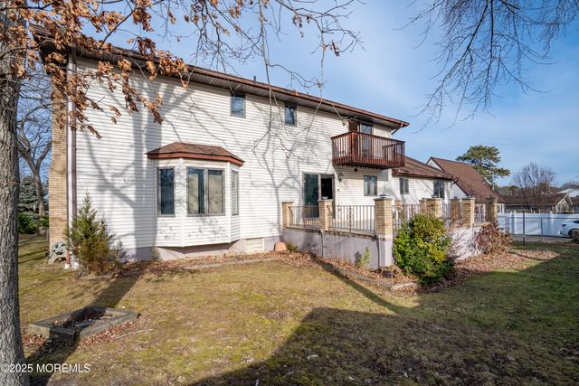 2003 Teakwood Road, Toms River, NJ 08753