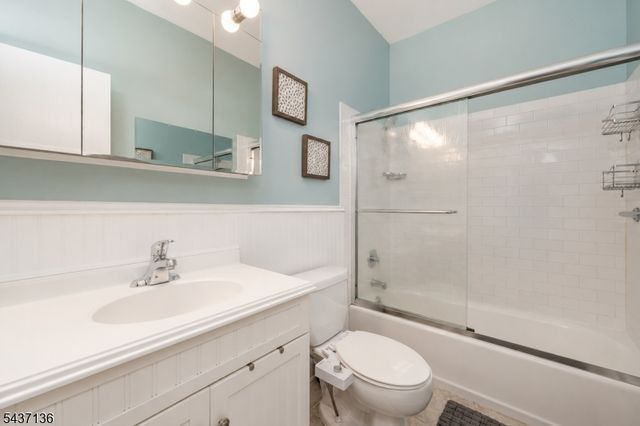 11 Sentinel Ct, Chatham Twp., NJ 07928