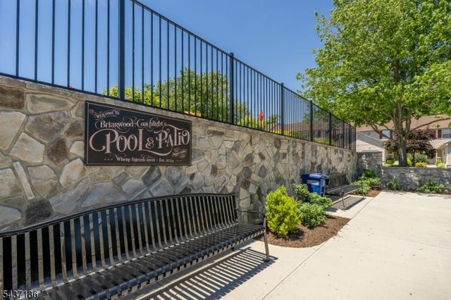 11 Sentinel Ct, Chatham Twp., NJ 07928
