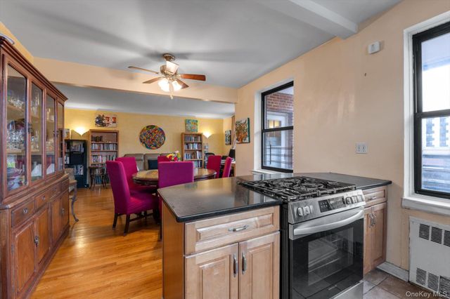 123-35 82nd Road 5C, Kew Gardens, NY 11415