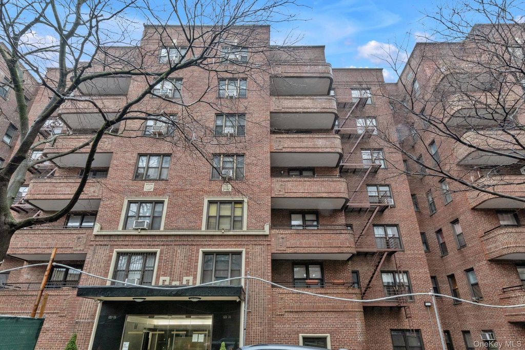 123-35 82nd Road 5C, Kew Gardens, NY 11415