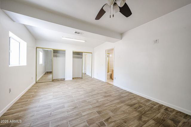 2621 W AVALON Drive, Phoenix, AZ 85017