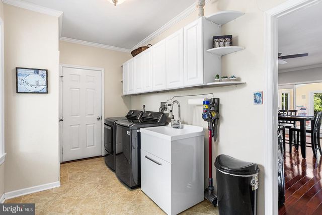 11 ALMY DR, Malvern, PA 19355