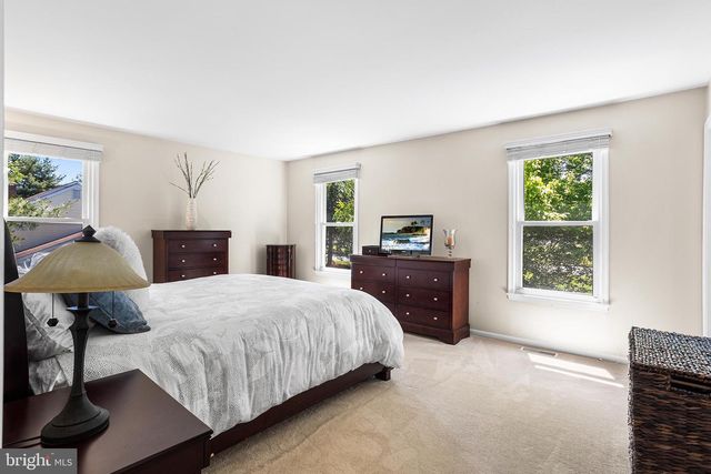 11 ALMY DR, Malvern, PA 19355
