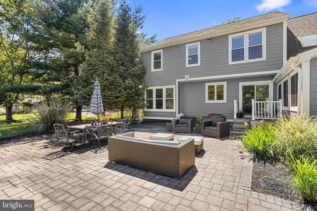 11 ALMY DR, Malvern, PA 19355