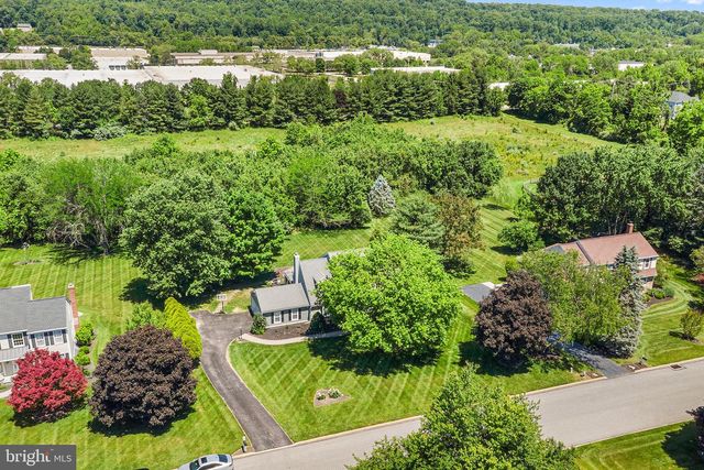 11 ALMY DR, Malvern, PA 19355