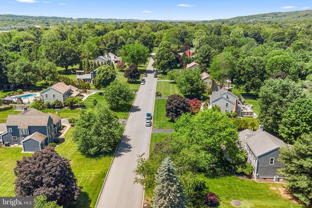 11 ALMY DR, Malvern, PA 19355