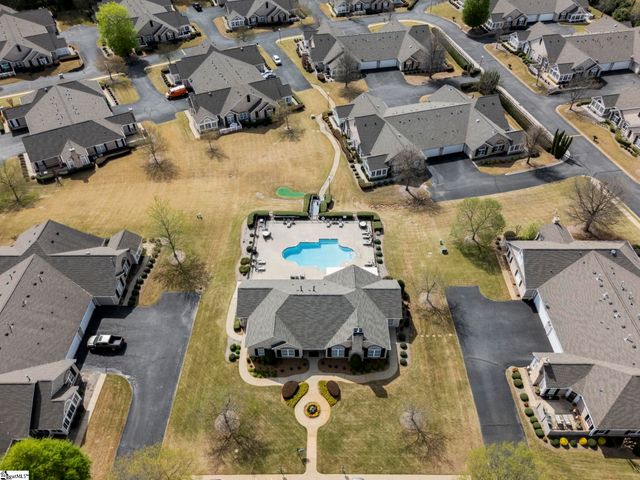 67 Fudora Circle, Simpsonville, SC 29681
