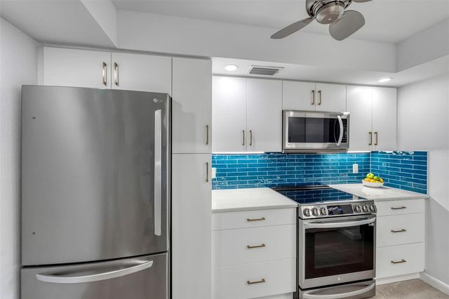 101 LOUELLA LANE 5, Nokomis, FL 34275