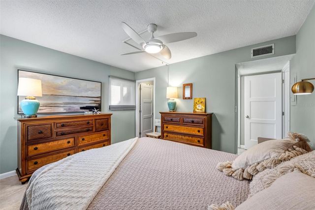 101 LOUELLA LANE 5, Nokomis, FL 34275