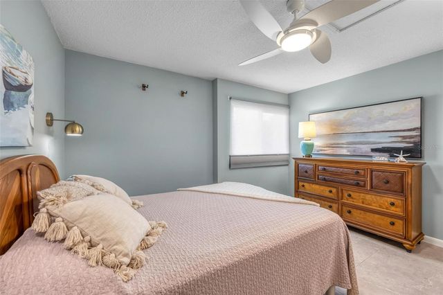 101 LOUELLA LANE 5, Nokomis, FL 34275