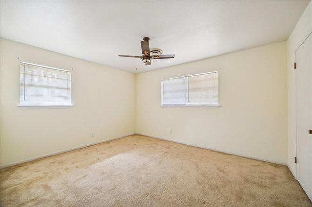 2101 Belvedere Drive, Baytown, TX 77520