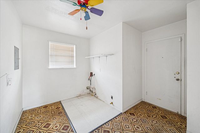 2101 Belvedere Drive, Baytown, TX 77520